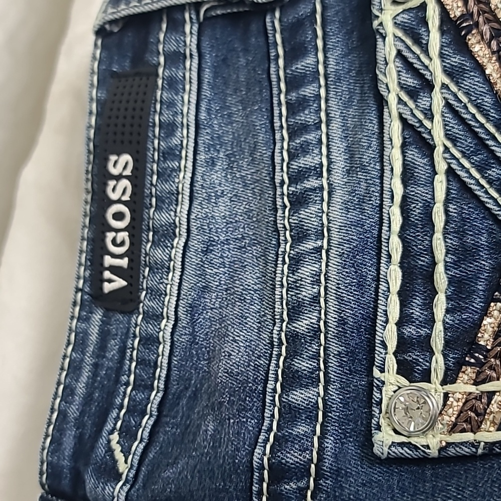 Vigoss embellished denim Capris - Picture 3 of 9